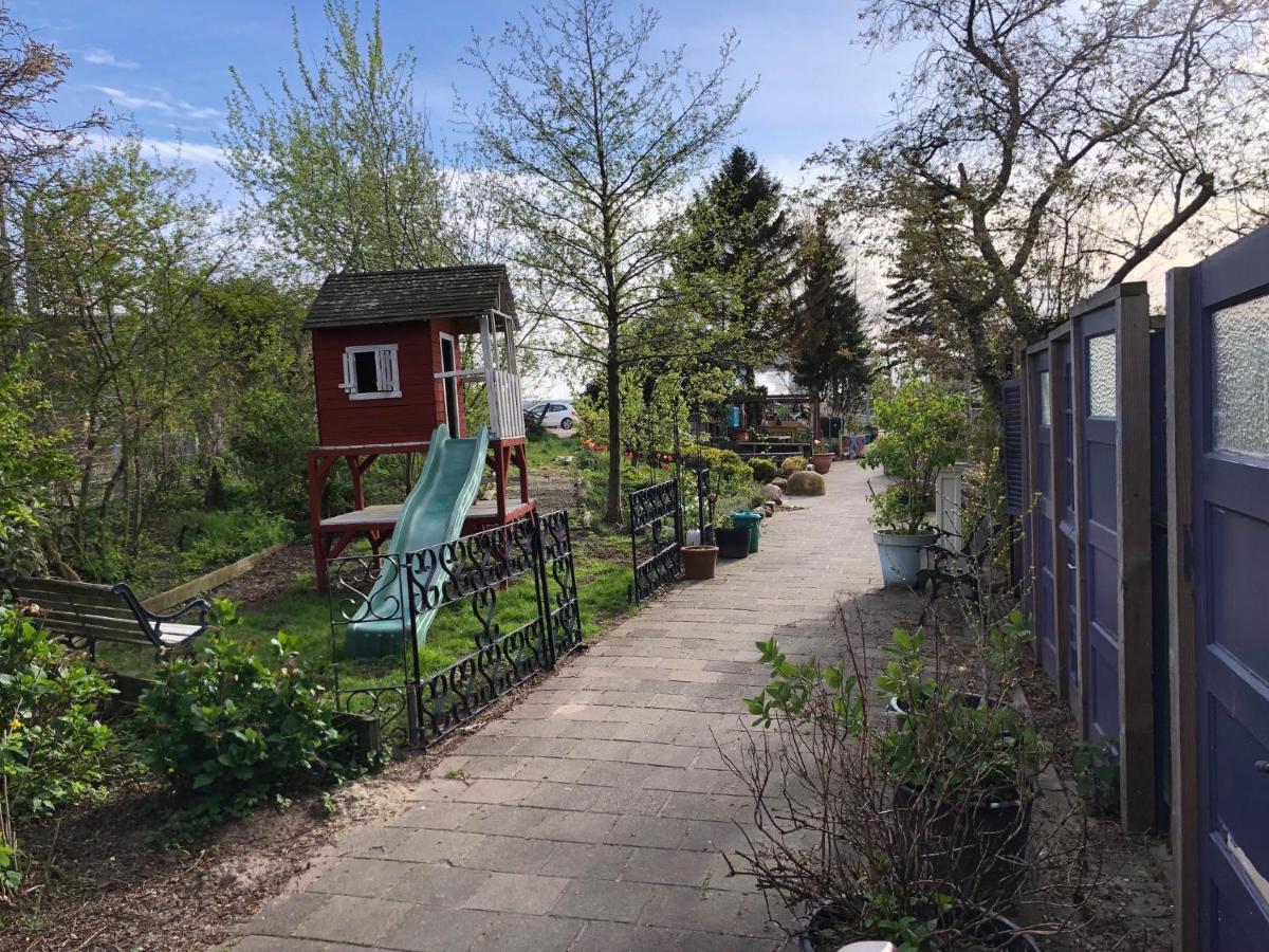 Houseboat Apartment With Water Terrace, Free Parking, Free Bikes & Fast Wifi Amsterdam Dış mekan fotoğraf