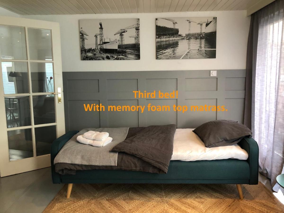 Houseboat Apartment With Water Terrace, Free Parking, Free Bikes & Fast Wifi Amsterdam Dış mekan fotoğraf