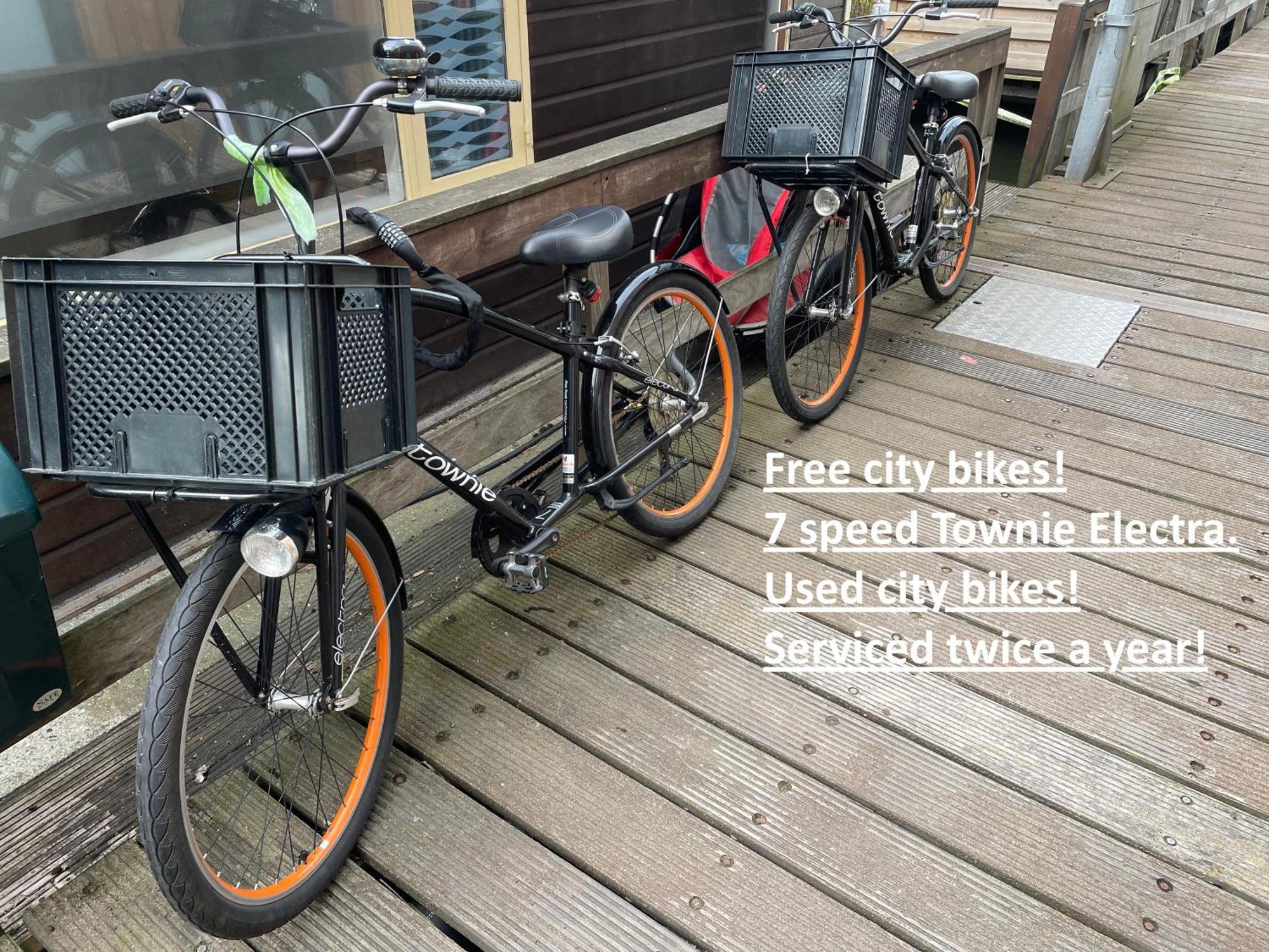 Houseboat Apartment With Water Terrace, Free Parking, Free Bikes & Fast Wifi Amsterdam Dış mekan fotoğraf